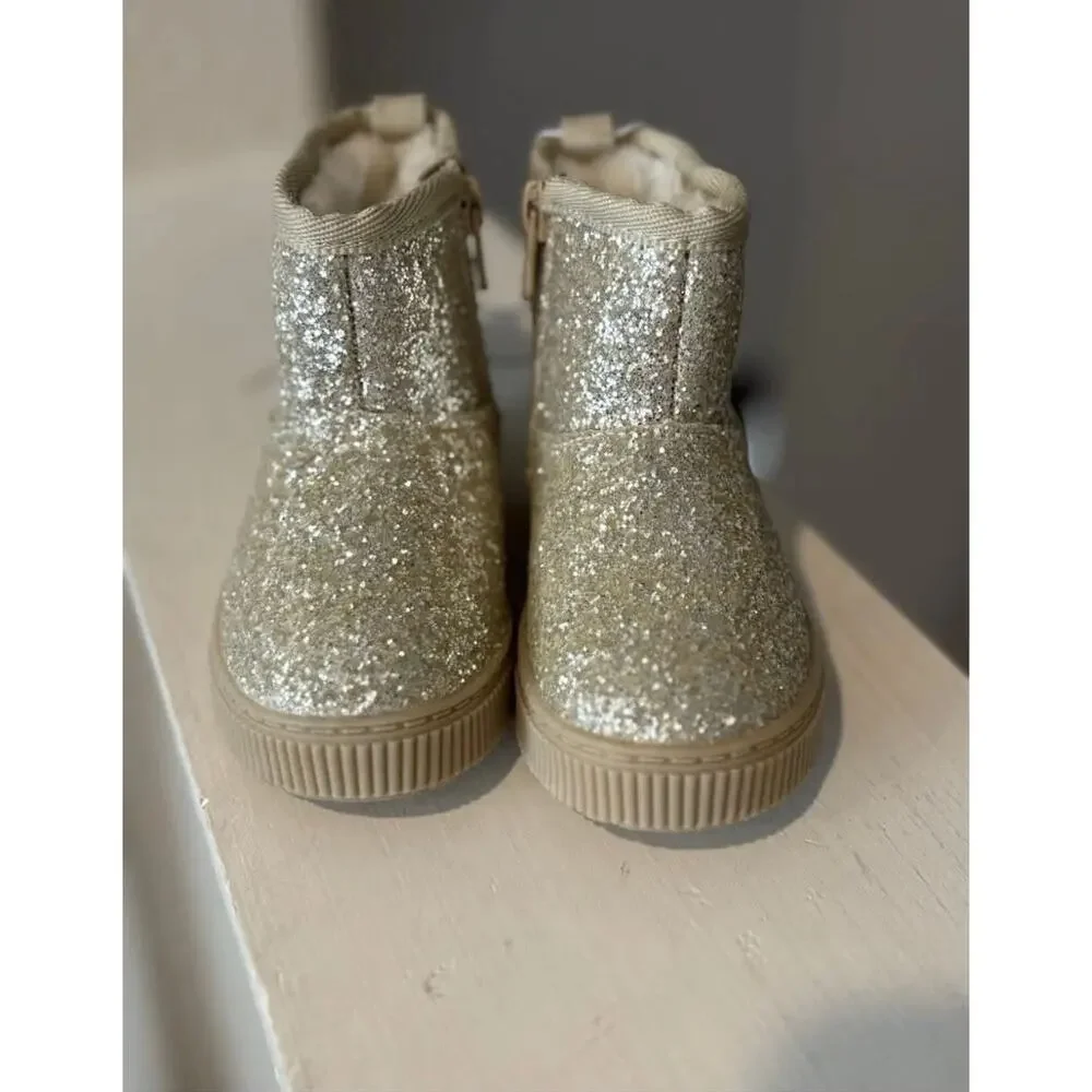 NWT Cat & Jack size 8 Toddler Girls' Arlo Zipper Shearling Boots - Gold glitter